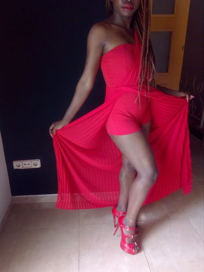 Coral Sirene - Escort Girl from Chico California