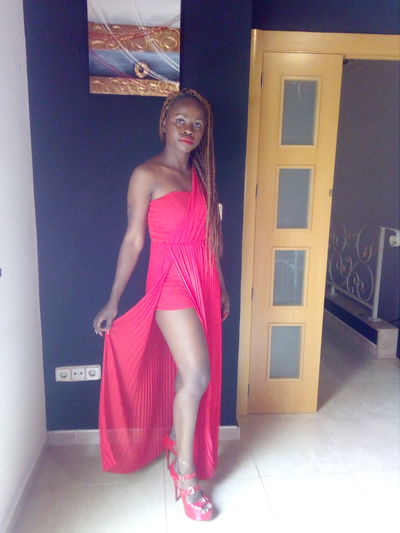 Coral Sirene - Escort Girl from Chico California