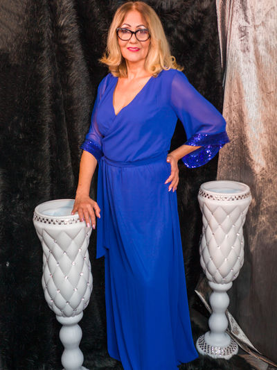 Crissela Gold - Escort Girl from Long Beach California