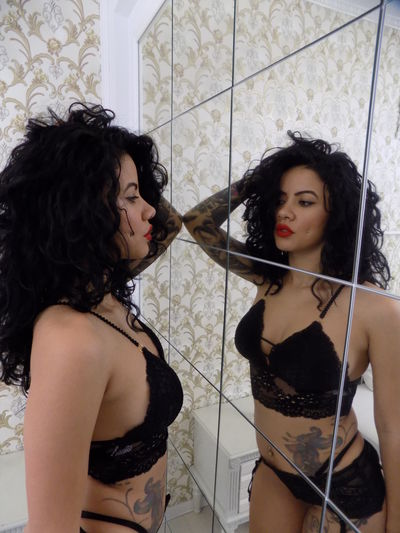 Diane Blaze - Escort Girl from Corona California