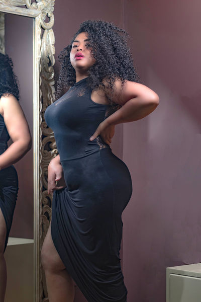 Shirley Young - Escort Girl from Lexington Kentucky