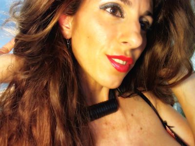 Dramona Bright - Escort Girl from Ontario California