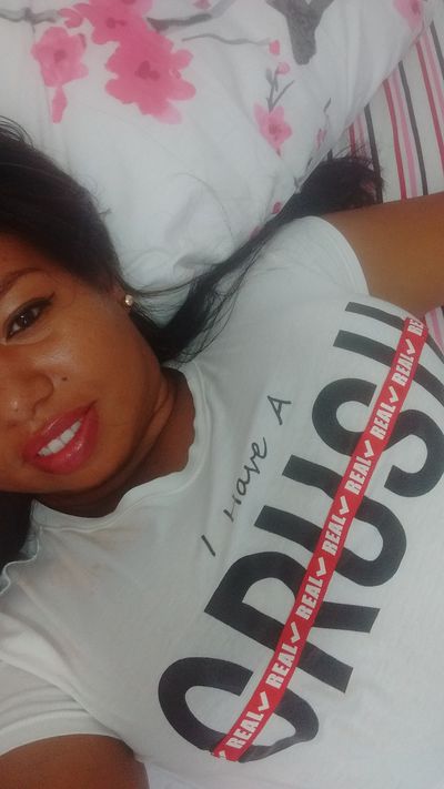 Eileen Brown - Escort Girl from Portland Oregon