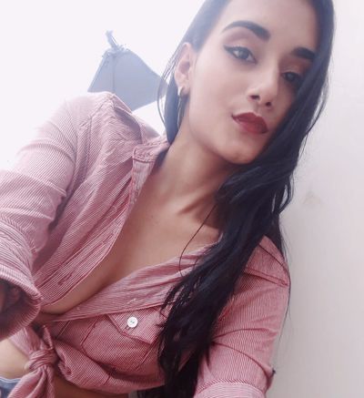 Eilynn Becker - Escort Girl from Charlotte North Carolina