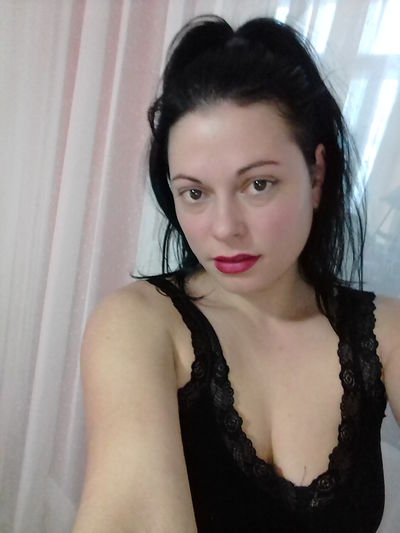 Elena Energizing - Escort Girl from Little Rock Arkansas