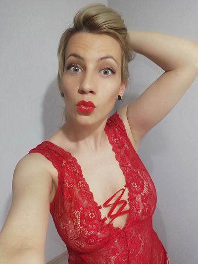 Zayra Smith - Escort Girl from Anaheim California