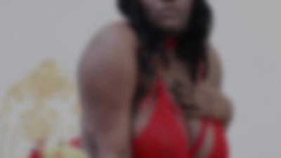 Emmy Rowland - Escort Girl from Cary North Carolina