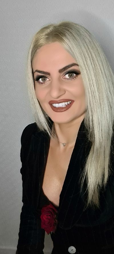 Esmeralda Reina