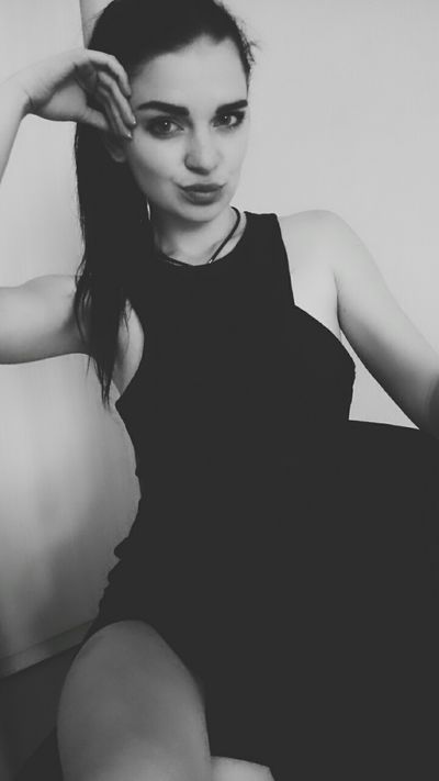 Eva Monro - Escort Girl from Lexington Kentucky