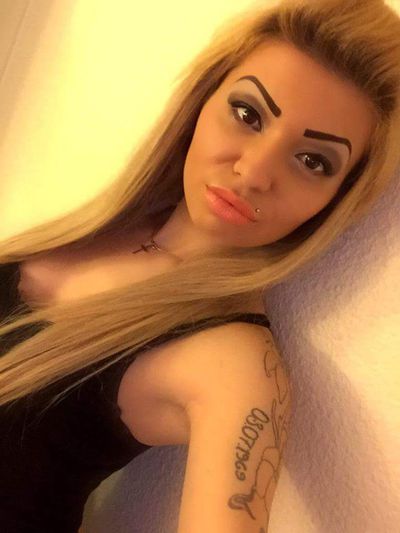 Danielle George - Escort Girl from Rancho Cucamonga California