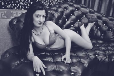 Evelyne Kym - Escort Girl from Denton Texas