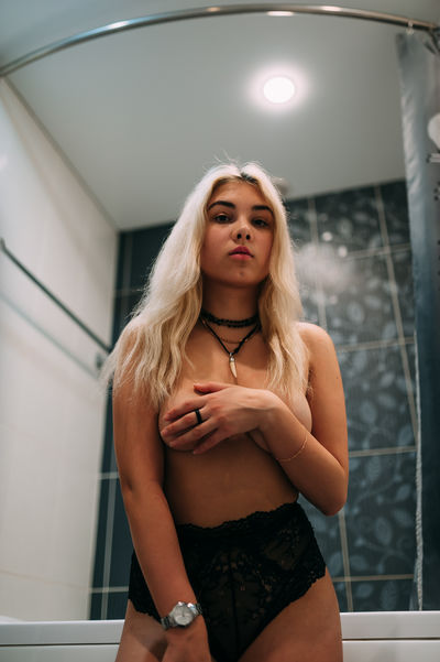 Maria Gloria - Escort Girl from Arvada Colorado
