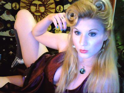 Flyon Fire - Escort Girl from Albuquerque New Mexico
