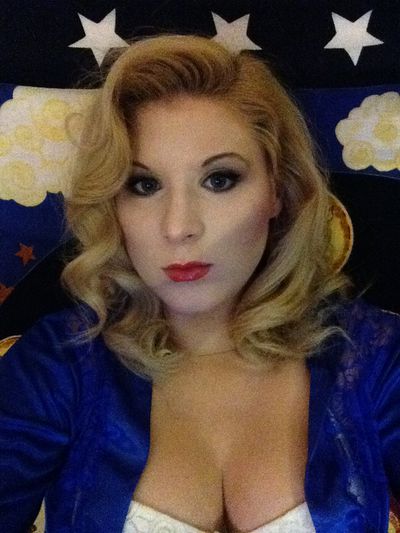 Flyon Fire - Escort Girl from Albuquerque New Mexico