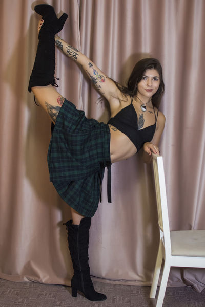 Henna Kitti - Escort Girl from Peoria Arizona