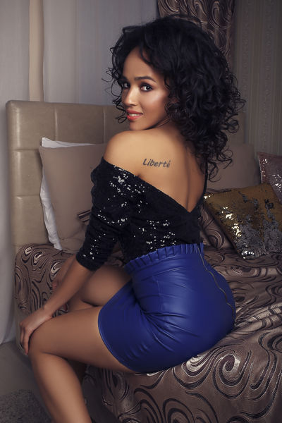 Hypnotic Carla - Escort Girl from Cincinnati Ohio