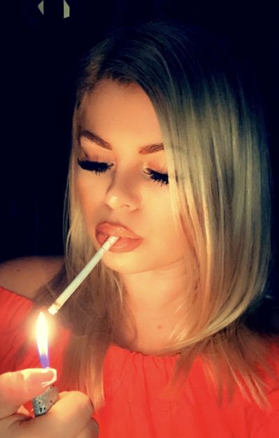 Irina Luxe - Escort Girl from Simi Valley California