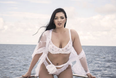 Redhead Escort in Clearwater Florida