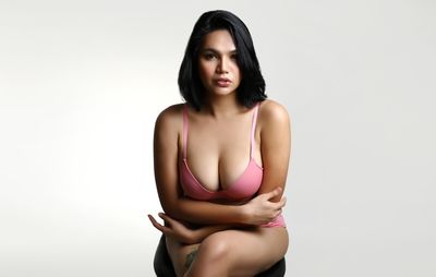 Mature Escort in Vista California