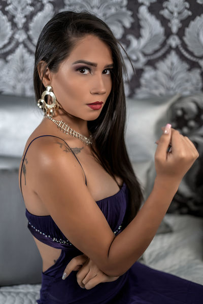 Jana Tyler - Escort Girl from Cary North Carolina