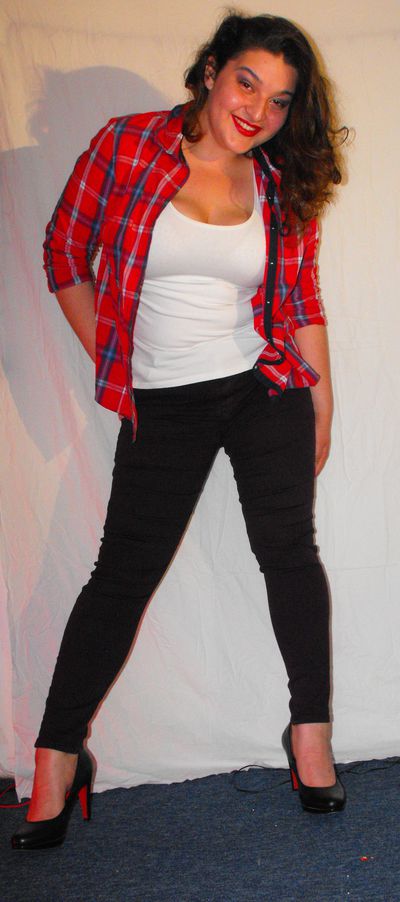 Julia Baker - Escort Girl from Lowell Massachusetts