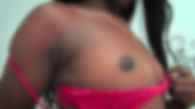 Juliet Suarez - Escort Girl from Buffalo New York
