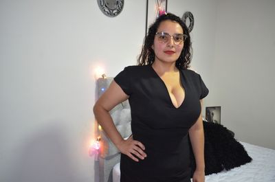 Karla Ruiz - Escort Girl from South Bend Indiana