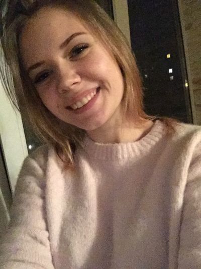 Brenda Olsen - Escort Girl from Akron Ohio