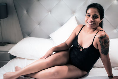 Katie Dufour - Escort Girl from Naperville Illinois