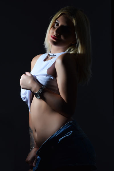 Caucasian Escort in Davenport Iowa