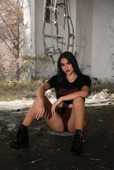 Kendra Cullen - Escort Girl from Costa Mesa California