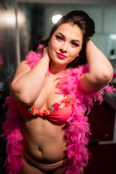 Ammy Simpson - Escort Girl from Glendale California