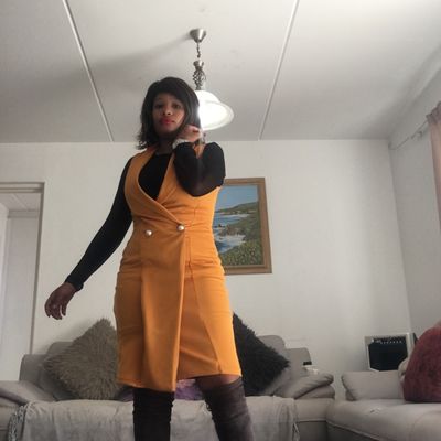 Carine Abraham - Escort Girl from Gilbert Arizona
