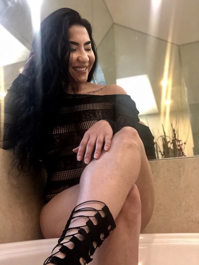 Latina Escort in Savannah Georgia