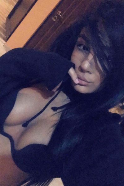 Kim X Ventura - Escort Girl from Carlsbad California