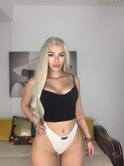 Lea Davis - Escort Girl from Clovis California