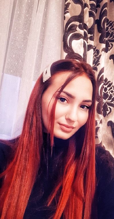 Leona Cory - Escort Girl from Cedar Rapids Iowa