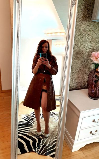 Louise Crosby - Escort Girl from Seattle Washington