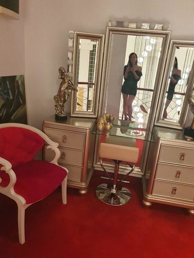 Louise Crosby - Escort Girl from Seattle Washington