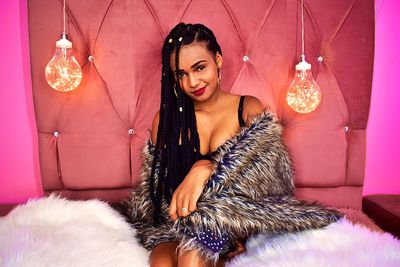 Lucia Evano - Escort Girl from Lexington Kentucky