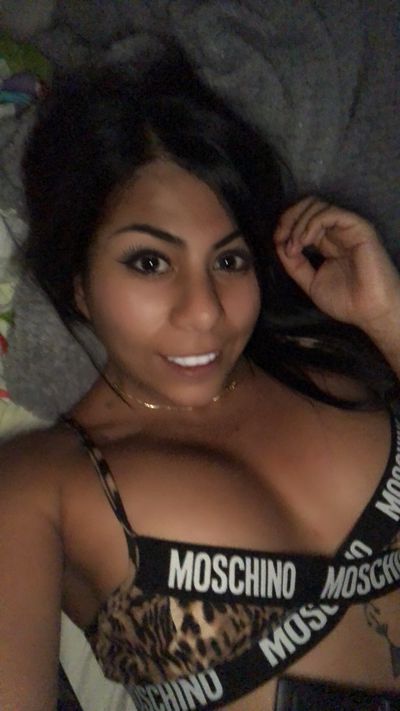 Luciana Price - Escort Girl from Clarksville Tennessee
