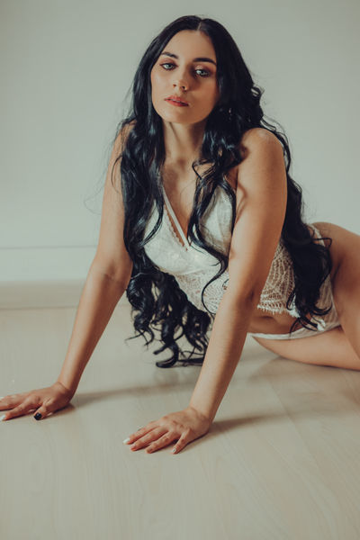 Lesbian Escort in Midland Texas