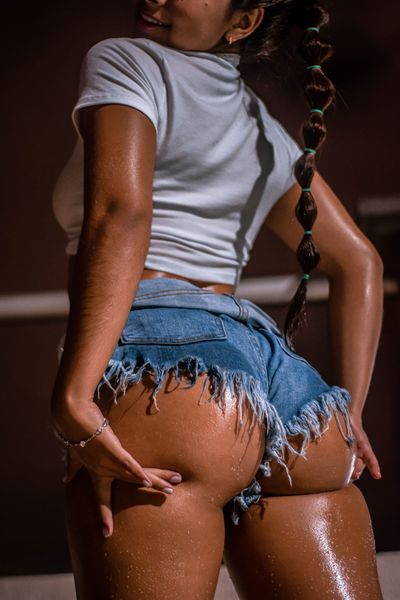 Jennifer Lopez - Escort Girl from New Haven Connecticut