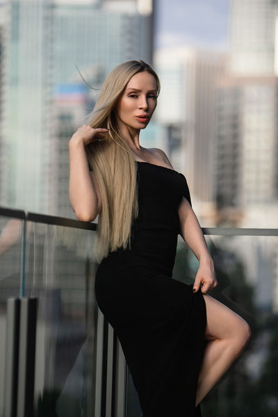 Aylee Bloom - Escort Girl from Long Beach California