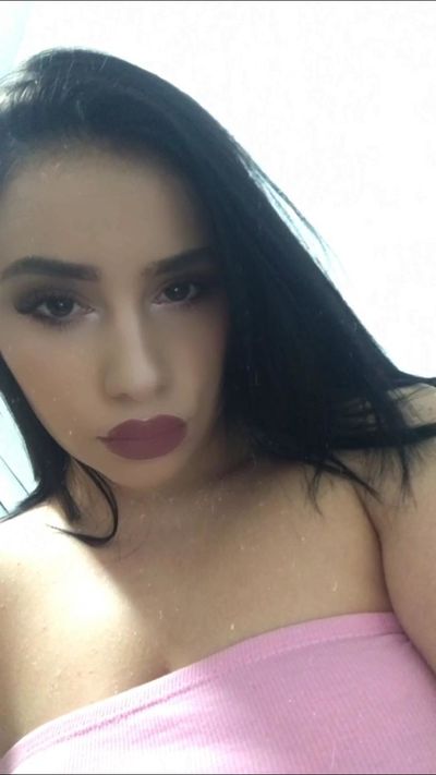 Megan Reyes - Escort Girl from Louisville Kentucky