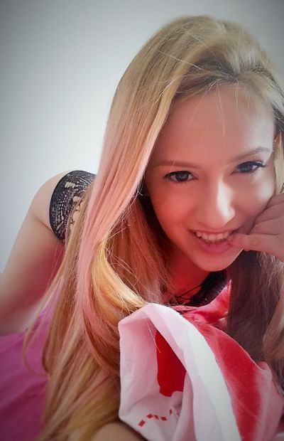 Miluhnah - Escort Girl from Cary North Carolina