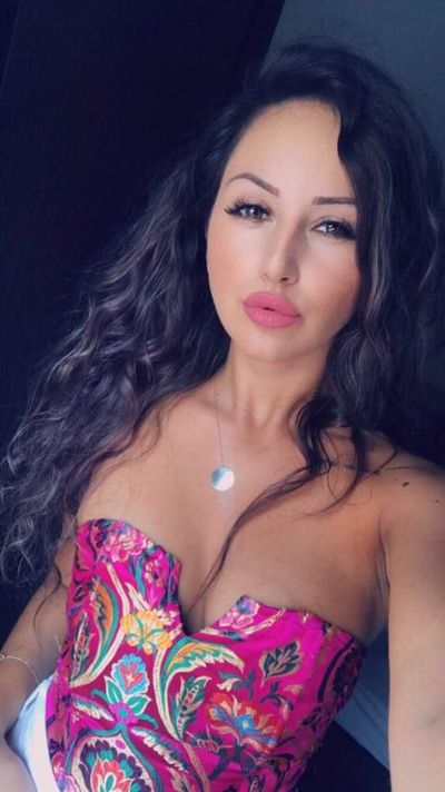 1Adryana - Escort Girl from Jacksonville Florida