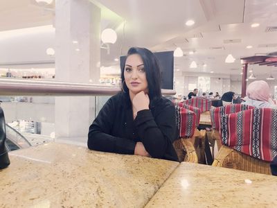 Natasha Floran - Escort Girl from Warren Michigan