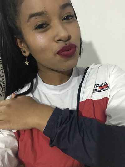Neferet Samay - Escort Girl from Jurupa Valley California