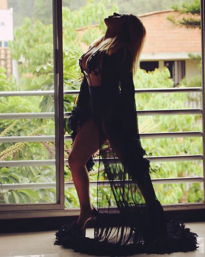 Nikoll Blue - Escort Girl from Laredo Texas